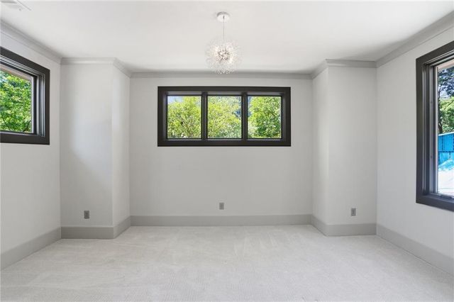 200 Old Ivy Road NE, Atlanta, GA 30342