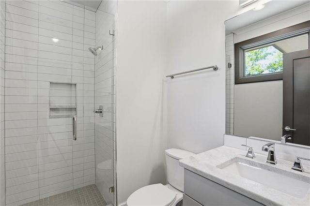200 Old Ivy Road NE, Atlanta, GA 30342