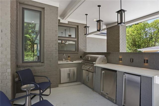 200 Old Ivy Road NE, Atlanta, GA 30342