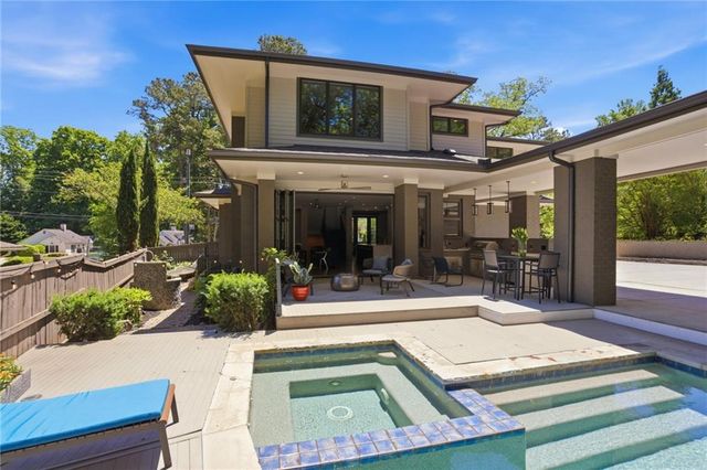 200 Old Ivy Road NE, Atlanta, GA 30342