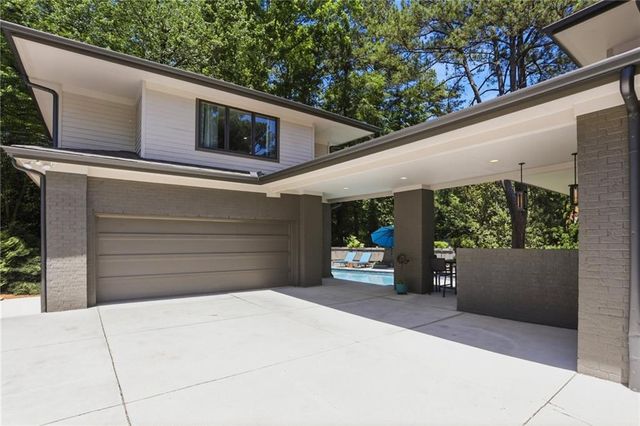 200 Old Ivy Road NE, Atlanta, GA 30342