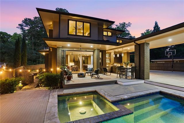 200 Old Ivy Road NE, Atlanta, GA 30342