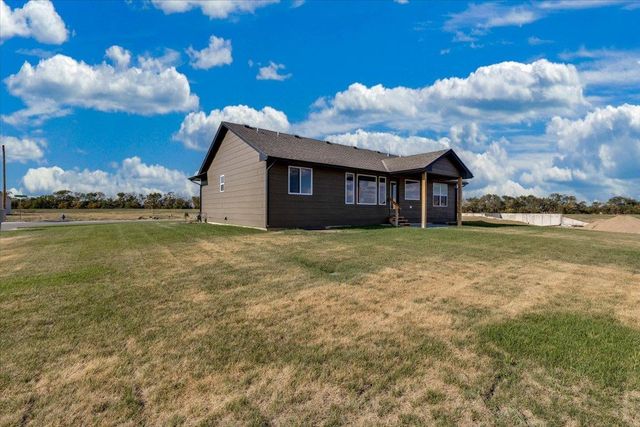 2231 E Arrowhead St, Andover, KS 67002