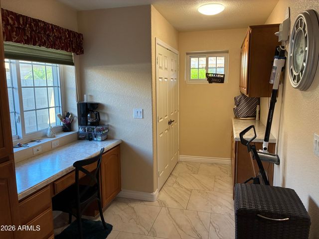 11046 E NEVILLE Avenue, Mesa, AZ 85209