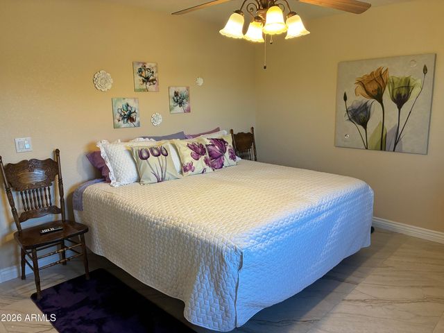 11046 E NEVILLE Avenue, Mesa, AZ 85209