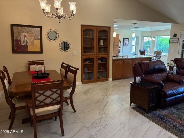 11046 E NEVILLE Avenue, Mesa, AZ 85209