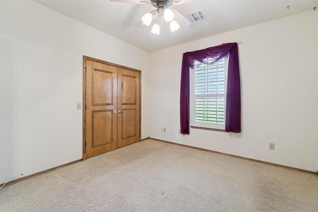 406 S East Dr, Fletcher, OK 73541