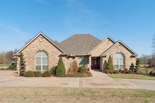 406 S East Dr, Fletcher, OK 73541