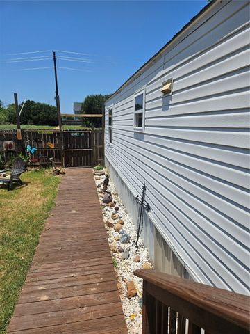 5615 TIN TOP Highway, Granbury, TX 76048