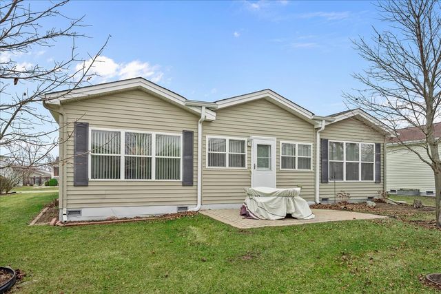 2905 CAROUSEL Court, Grayslake, IL 60030