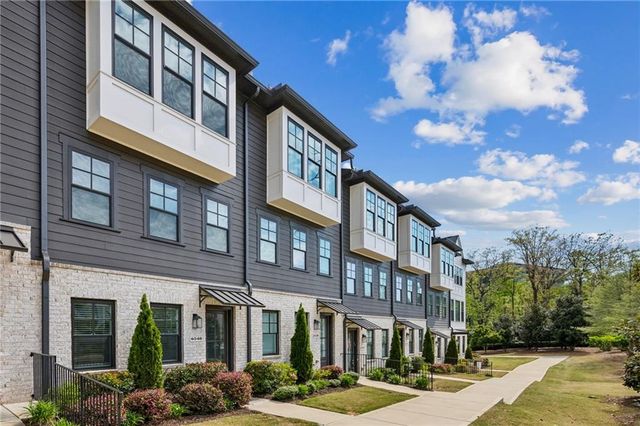 6540 Beacon Drive, Atlanta, GA 30328