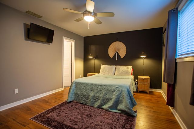 1276 Clifty Falls Court, Valparaiso, IN 46385