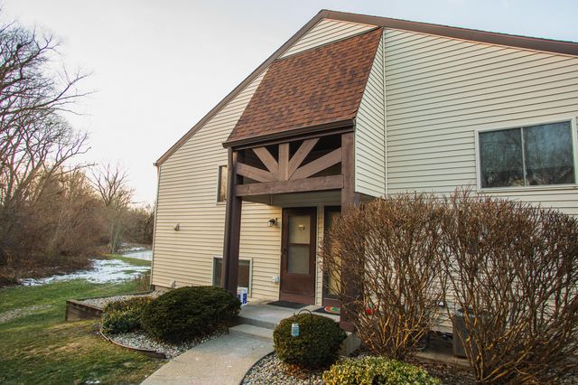 1276 Clifty Falls Court, Valparaiso, IN 46385