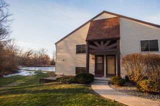 1276 Clifty Falls Court, Valparaiso, IN 46385