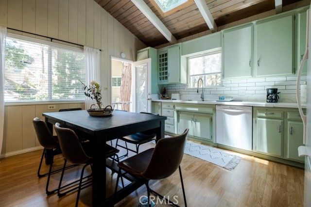 29054 Alder Ter, Cedar Glen, CA 92321