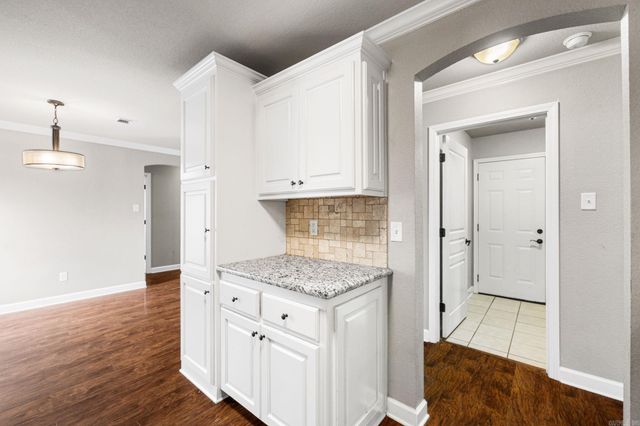 27 Mill Creek Drive, Ward, AR 72176