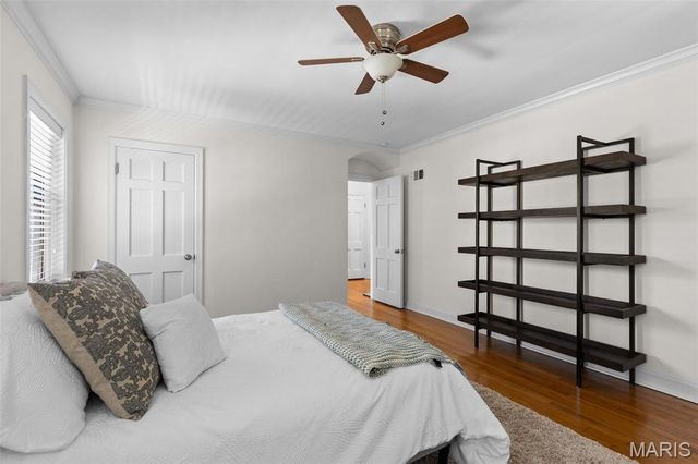 8009 Teasdale Avenue, University City, MO 63130