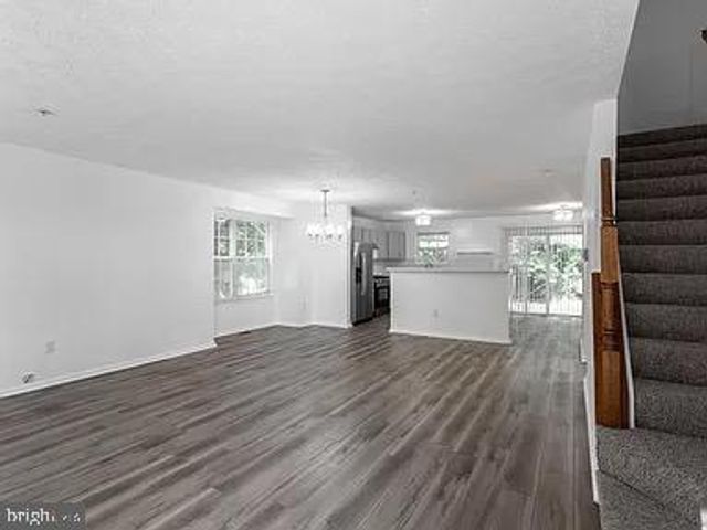 10400 VISTA GARDENS DR, Bowie, MD 20720