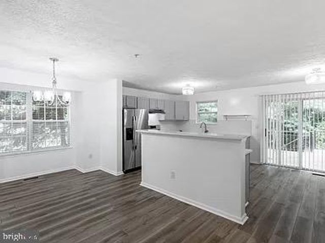 10400 VISTA GARDENS DR, Bowie, MD 20720