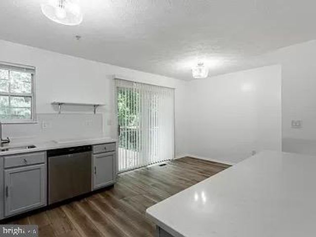10400 VISTA GARDENS DR, Bowie, MD 20720