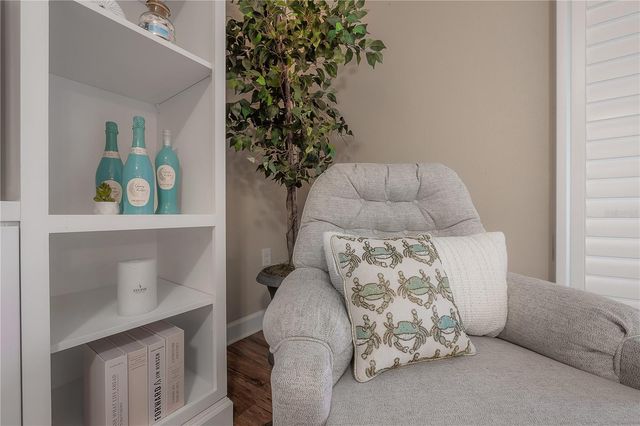 933 MOSCATO PLACE, Palm Harbor, FL 34683