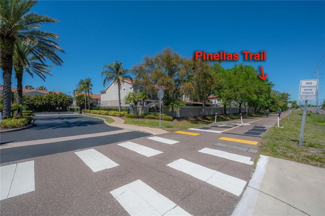 933 MOSCATO PLACE, Palm Harbor, FL 34683