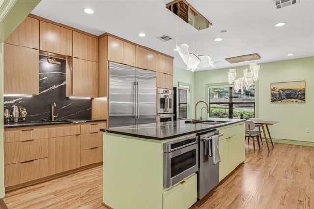 3201 Edward Drive, Waco, TX 76708