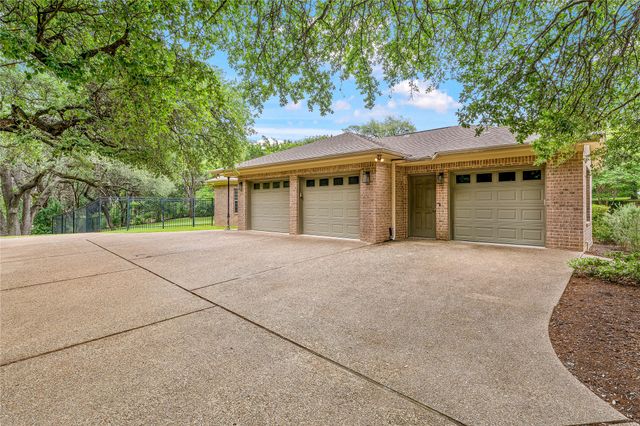 3201 Edward Drive, Waco, TX 76708
