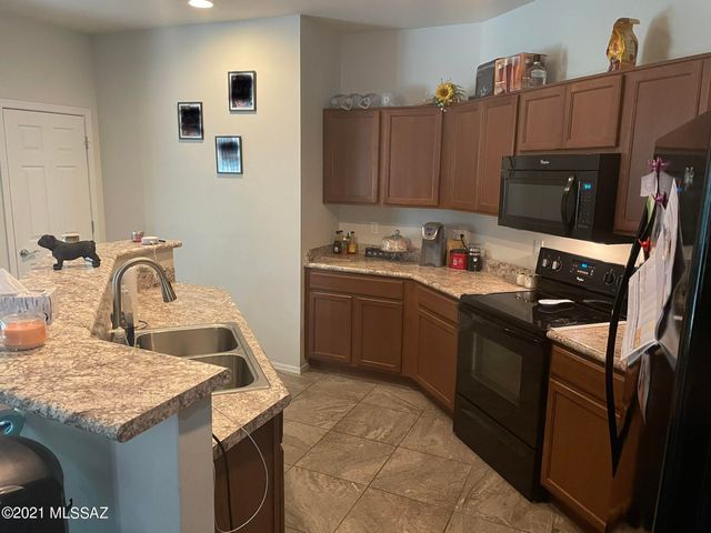 21385 E Independence Way, Red Rock, AZ 85145