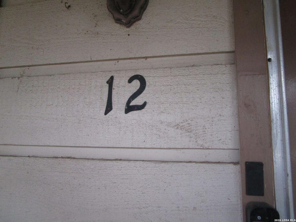 718 W Russell Pl Apt 12, San Antonio, TX 78212