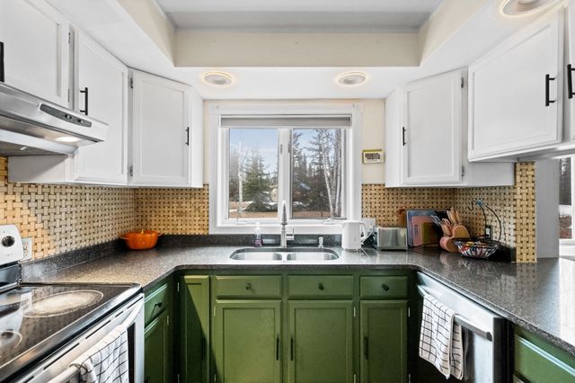 3171 TREATY STREET, North Pole, AK 99705