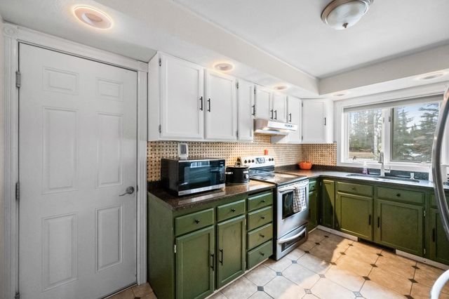 3171 TREATY STREET, North Pole, AK 99705