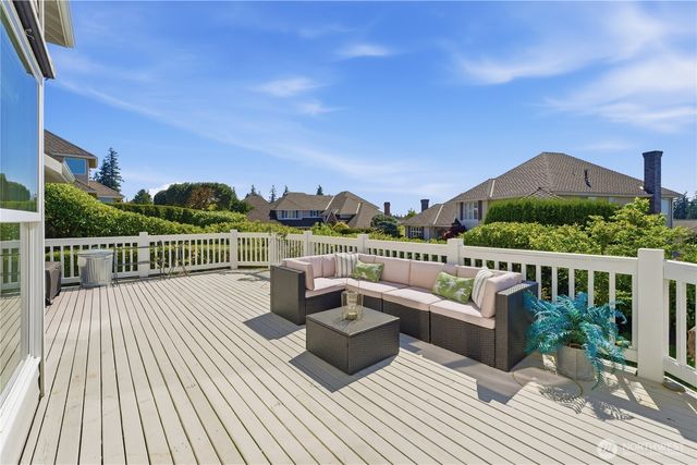 11910 59 Avenue W, Mukilteo, WA 98275