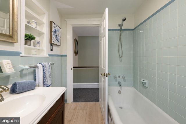 516 E LANCASTER AVE, Downingtown, PA 19335