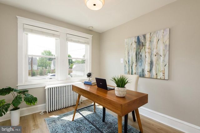 516 E LANCASTER AVE, Downingtown, PA 19335