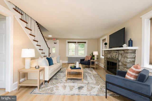 516 E LANCASTER AVE, Downingtown, PA 19335