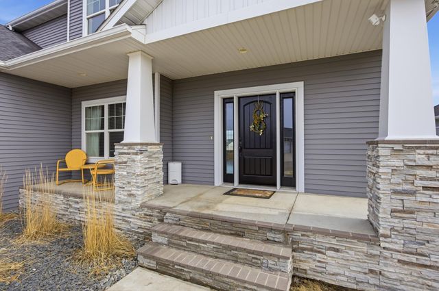 3644 54th Street S, Fargo, ND 58104