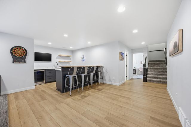 3644 54th Street S, Fargo, ND 58104