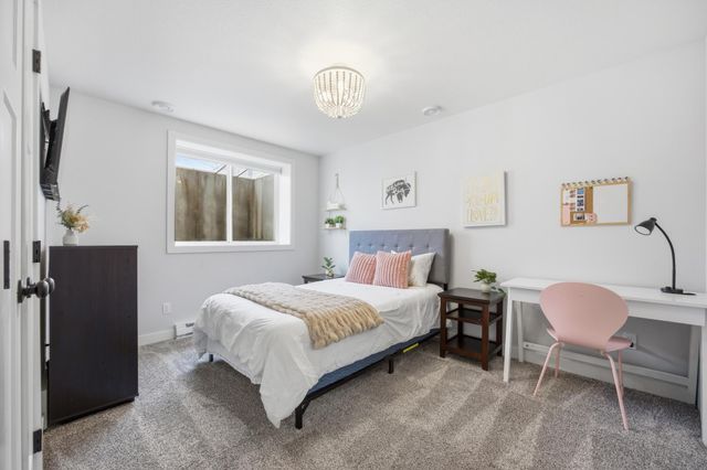 3644 54th Street S, Fargo, ND 58104