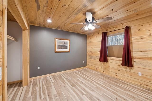 67863 Topside Road, Iron River, WI 54847