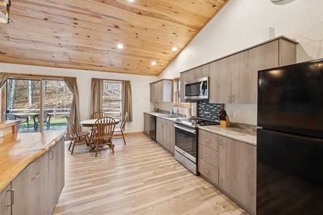 67863 Topside Road, Iron River, WI 54847