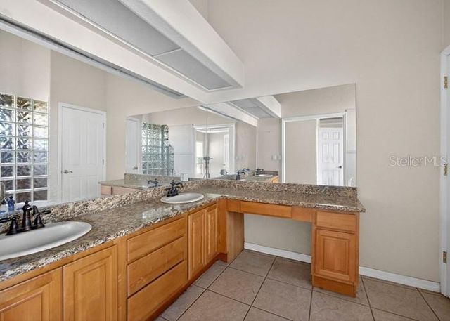 18602 RUSTIC WOODS TRAIL, Odessa, FL 33556