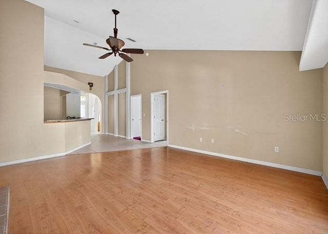 18602 RUSTIC WOODS TRAIL, Odessa, FL 33556