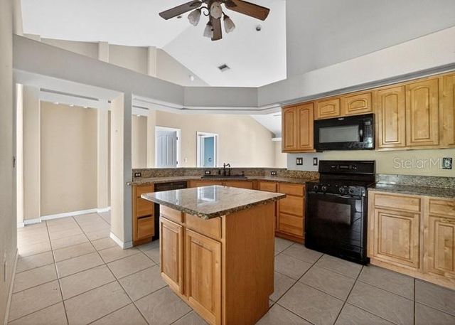 18602 RUSTIC WOODS TRAIL, Odessa, FL 33556