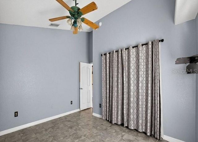 18602 RUSTIC WOODS TRAIL, Odessa, FL 33556