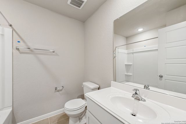1672 Quiet Teal, New Braunfels, TX 78130