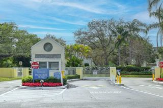 3453 NW 44th St 107, Oakland Park, FL 33309