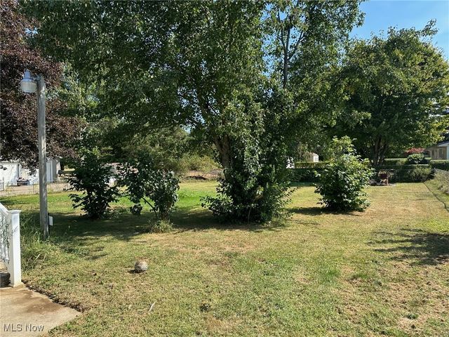 9626 Windham Parkman Road, Windham, OH 44288