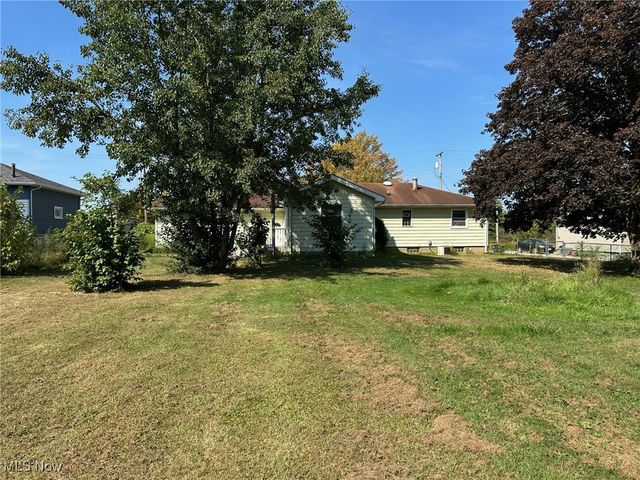 9626 Windham Parkman Road, Windham, OH 44288