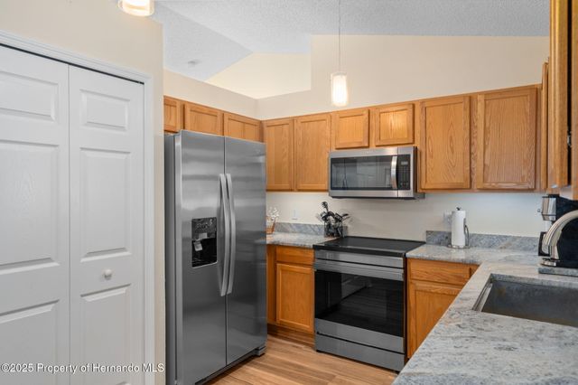 9289 Chilton Street, Spring Hill, FL 34608